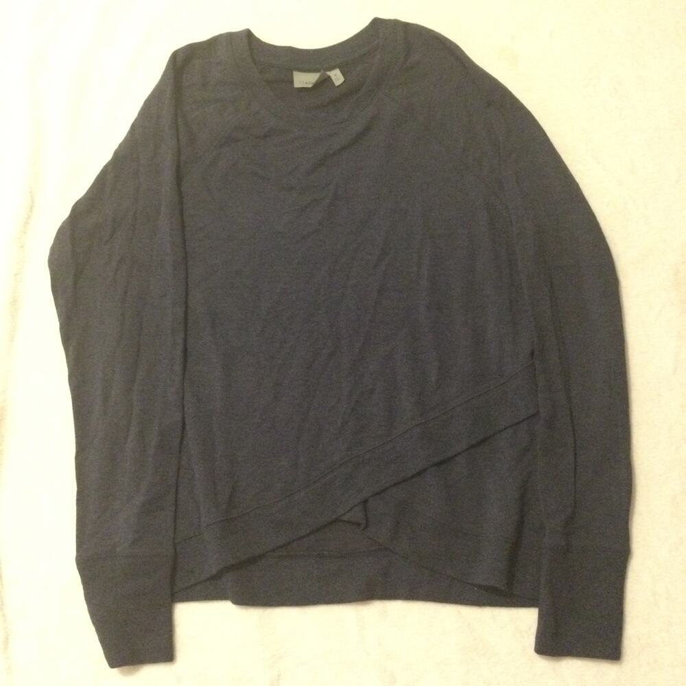 Athleta Womens Long Sleeve Lightweight Top Navy Blue Medium - Picture 1 of 8